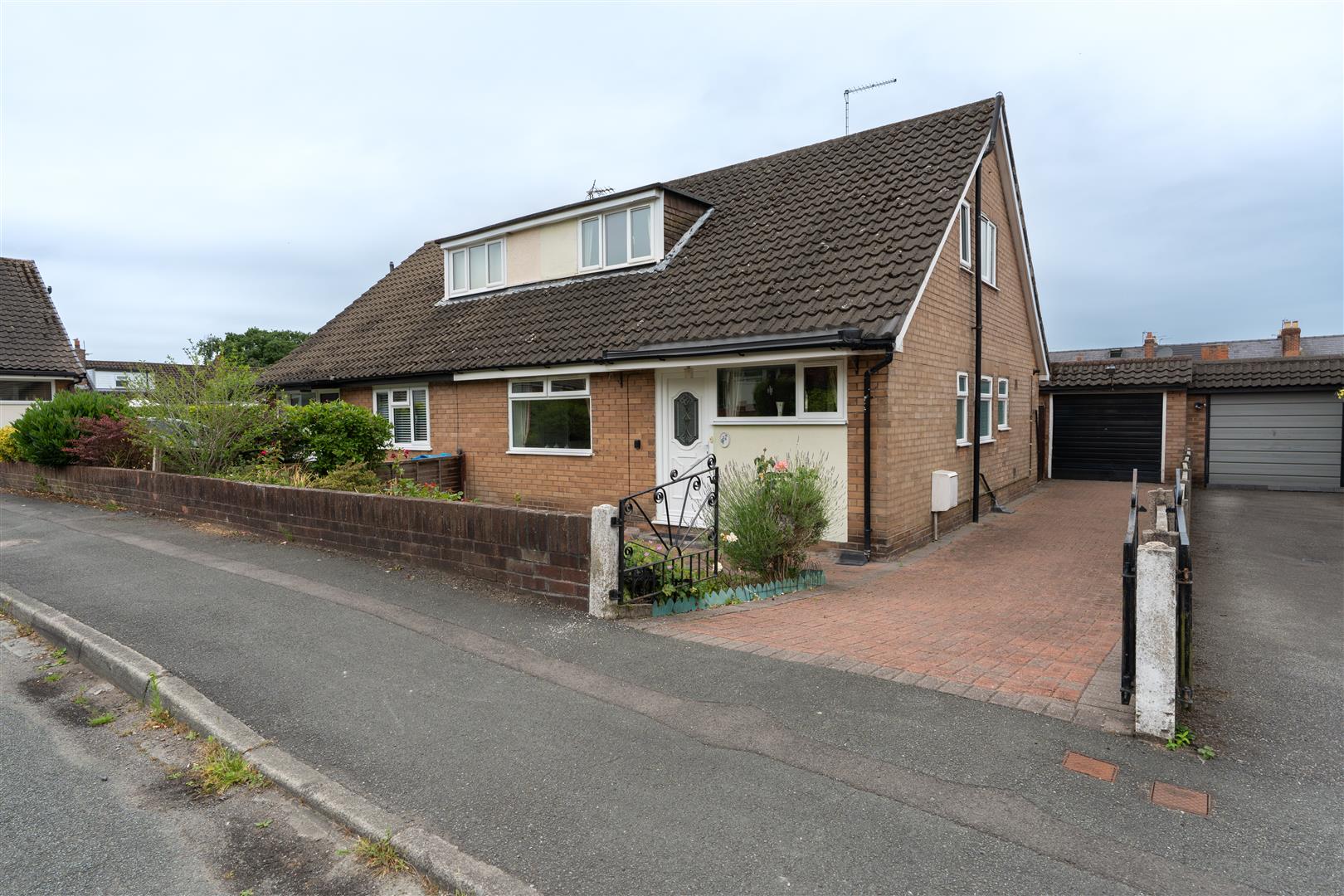 3 bedroom  Semi Detached Bungalow for Sale in Northwich